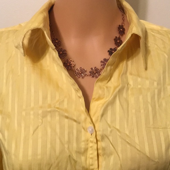 Valerie Stevens Button Up Yellow Blouse Sz Lg - Picture 3 of 8